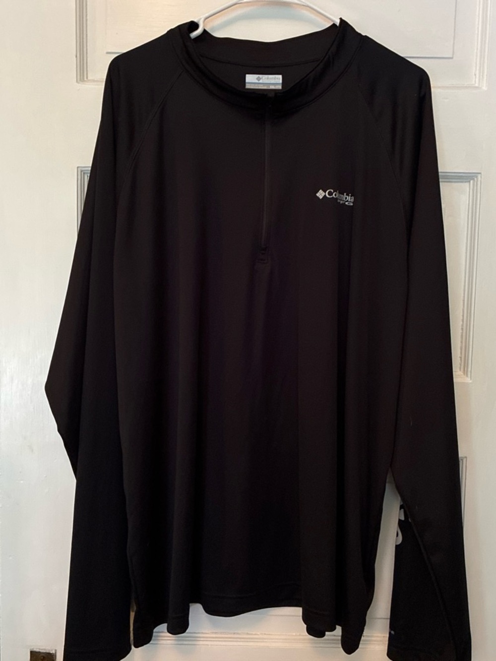 Columbia Black Long-Sleeve Half-Zip Active Pullover